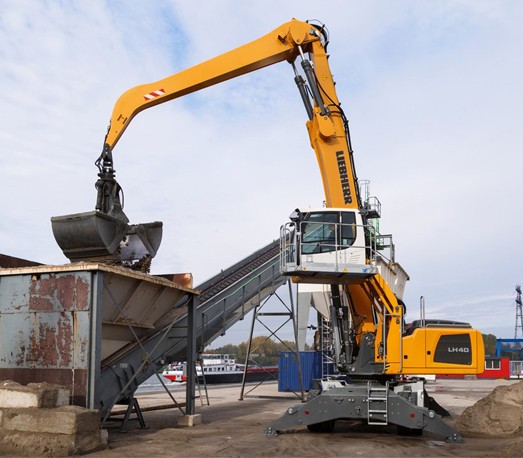 Multicrane Perkasa: Pelopor Solusi Material Handling dari Liebherr di Indonesia